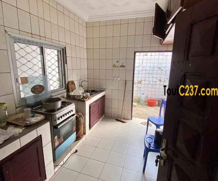 Duplex à louer à Makepe Douala