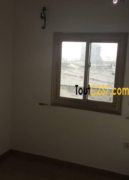 Appartement à louer à Ngodi Akwa
