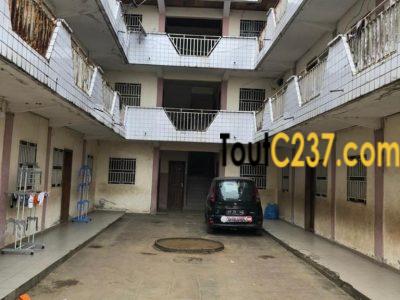 Immeuble à vendre à Pk8