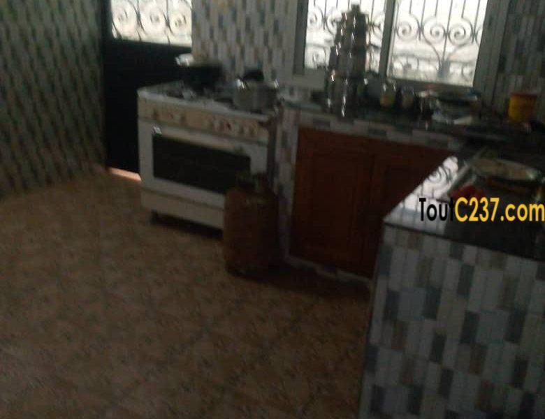 Maison a vendre à Japoma, Douala