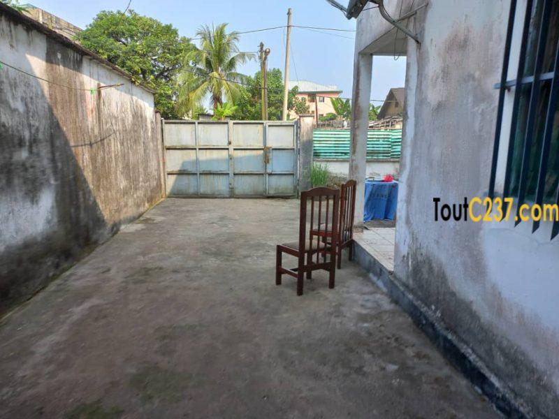 Duplex à vendre à Bonaberi Douala