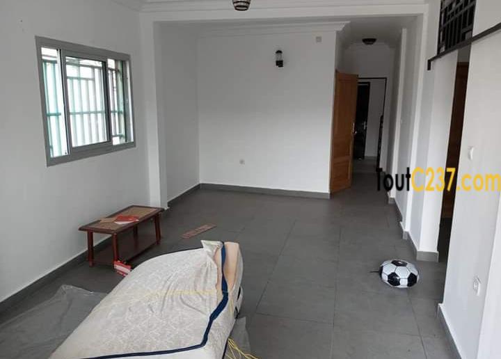 Appartement à louer à Bali, Douala