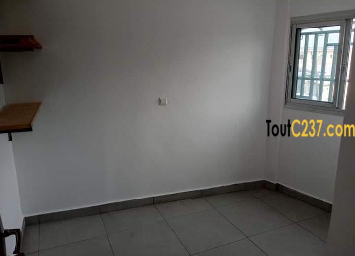 Appartement à louer à Bali, Douala