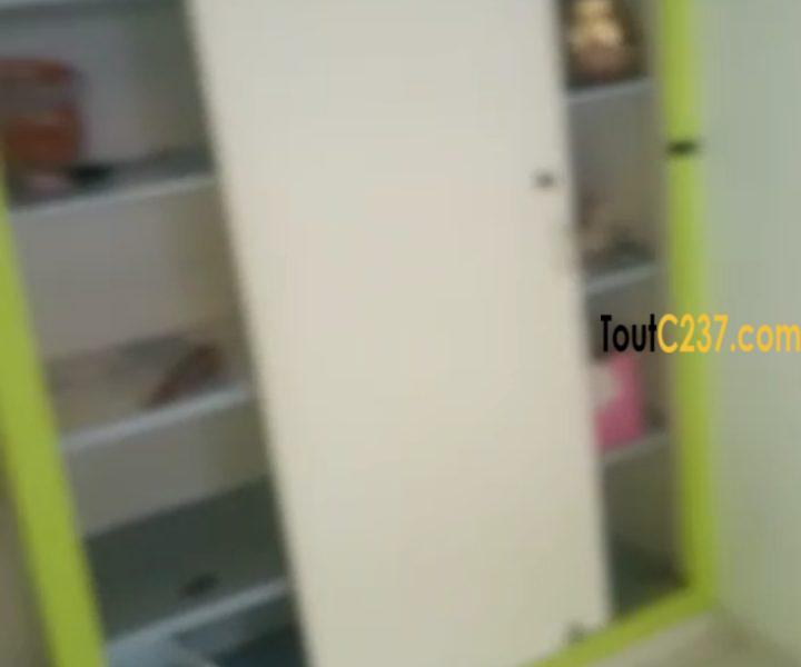 Vaste villa à louer à Akwa Douala