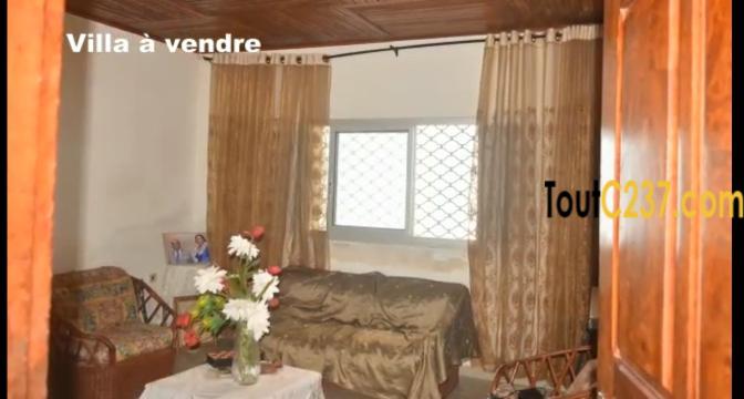 Très joli maison à vendre à Kotto