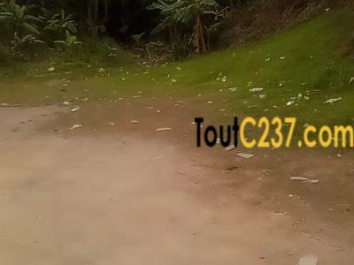 Terrain commercial à vendre a Makepe