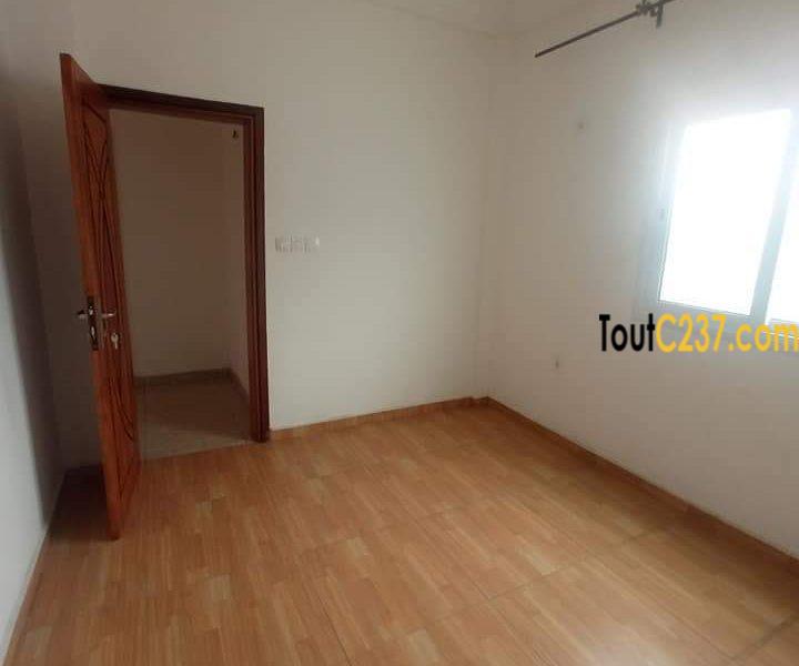 Appartement à louer à Bonapriso Douala