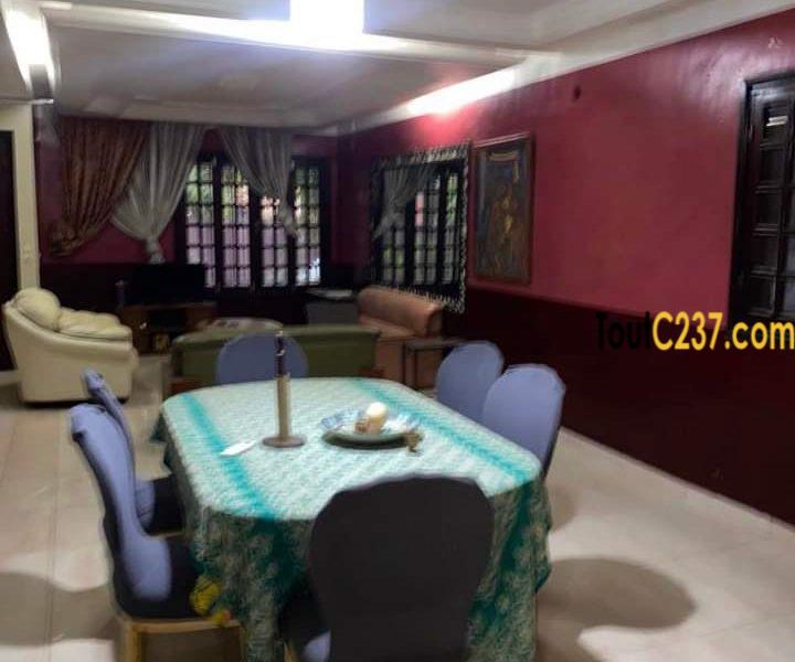 Maison en duplex à louer à Binamoussadi