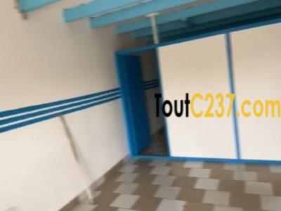 Boutique à louer à Logpom Douala