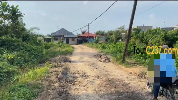 Terrain à vendre à Kotto Baden Baden