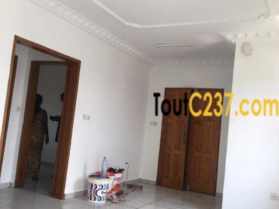 Appartement à louer à Deido, Douala