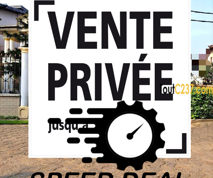 Maison en Triplex à vendre à Bonanjo