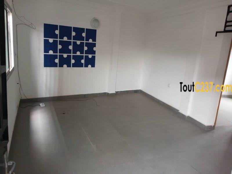 Appartement à louer à Bali, Douala