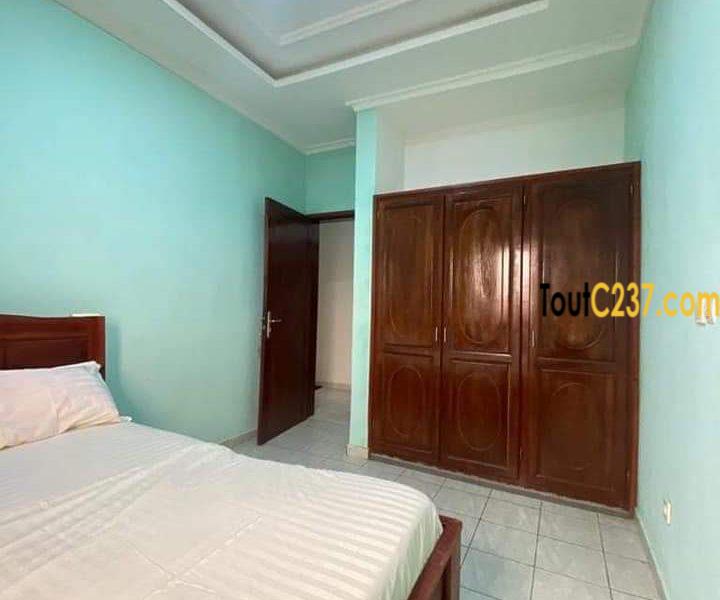 Appartement à louer à Logpom, Gabon bar
