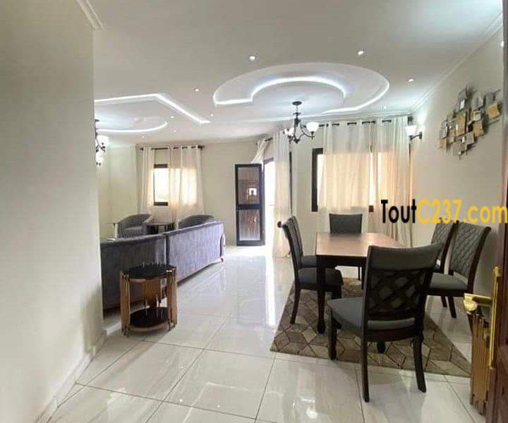 Appartement à louer à Logpom, Gabon bar