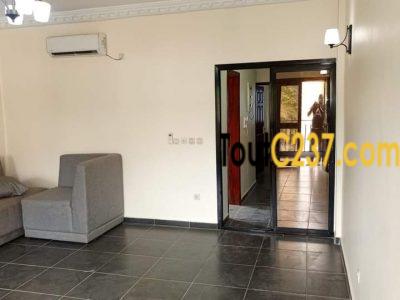 Appartement à louer à Logpom