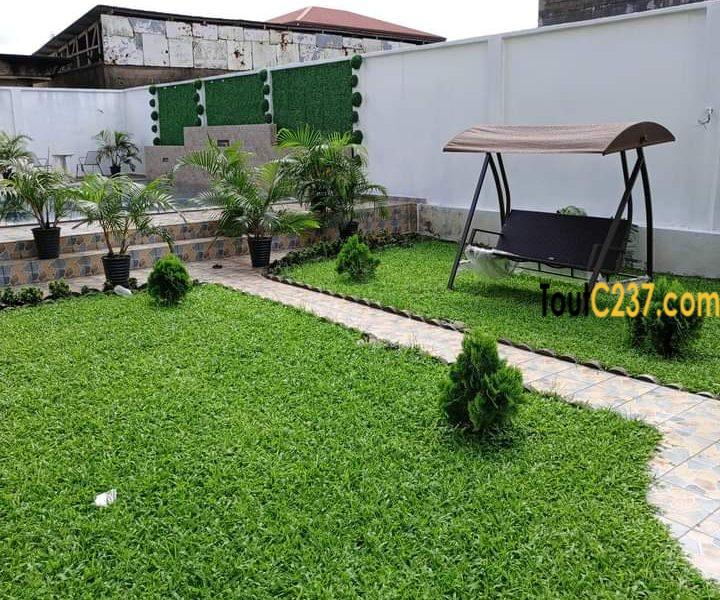 Appartement neuf à louer à Bonamoussadi