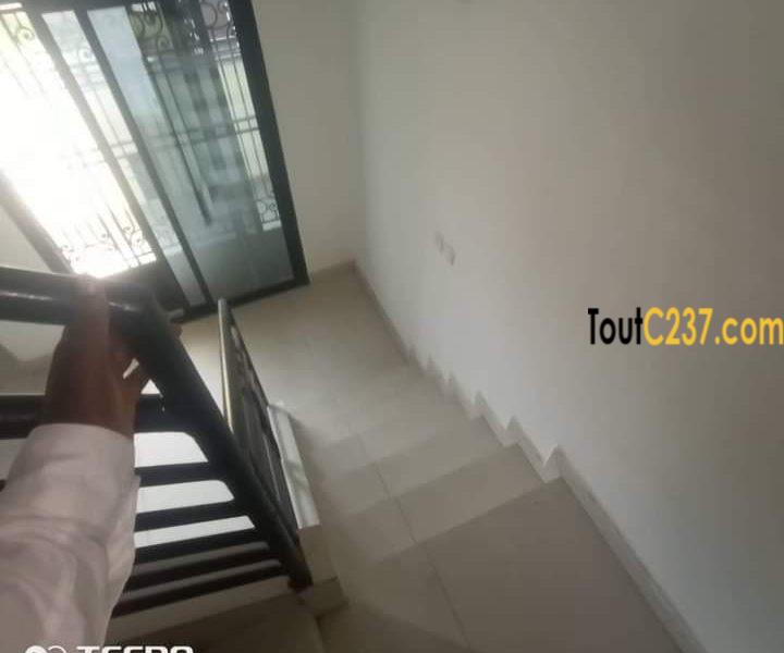 Appartement en duplex à louer à Bali