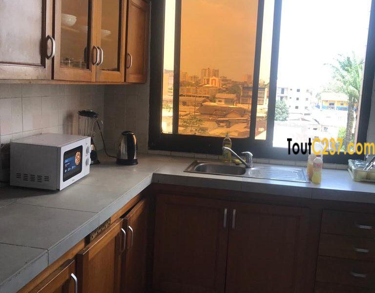 Appartement a louer à Bali, Douala