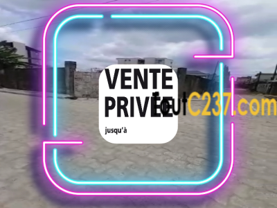 Terrain à vendre à Bonapriso Douala