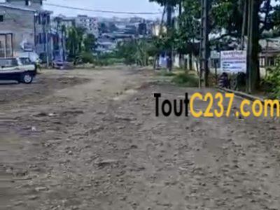 Terrain commercial à vendre à Kotto