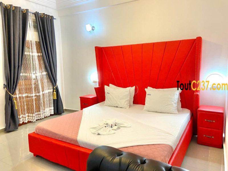 Chambre meublée avec baignoire Bonamoussadi