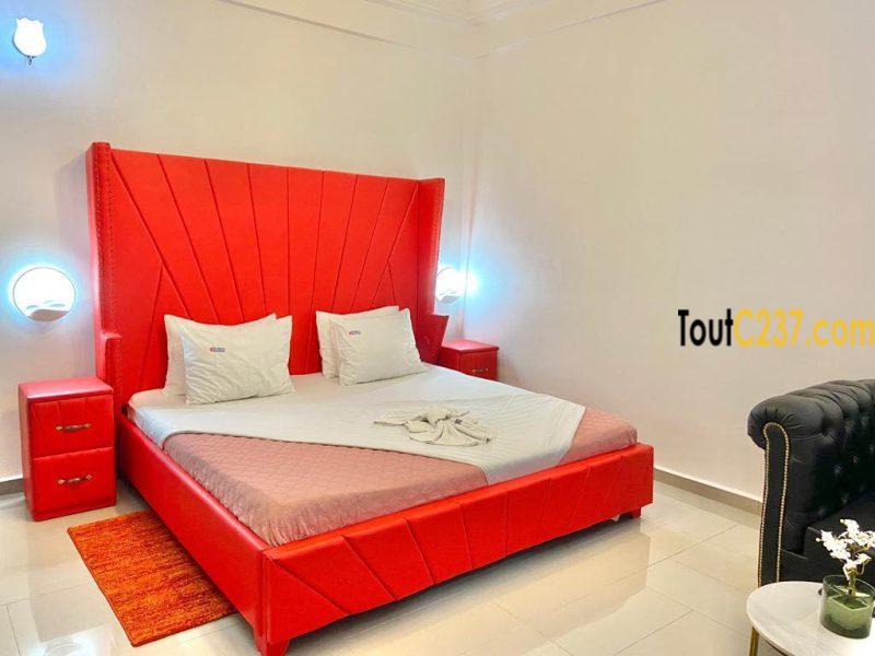 Chambre meublée avec baignoire Bonamoussadi