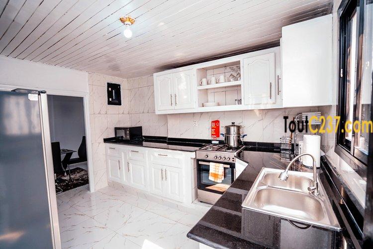 Villa meublée à louer à Bonamoussadi