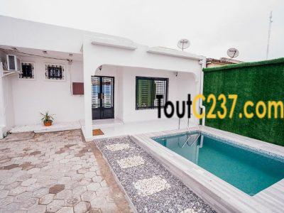 Villa meublée à louer à Bonamoussadi