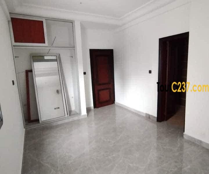Appartement à louer à Bali, Douala