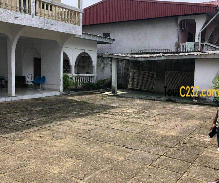 Duplex à vendre à Bonamoussadi, Douala