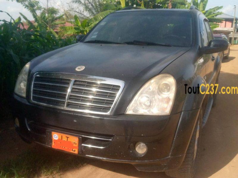 Voiture Rexton à vendre à Douala
