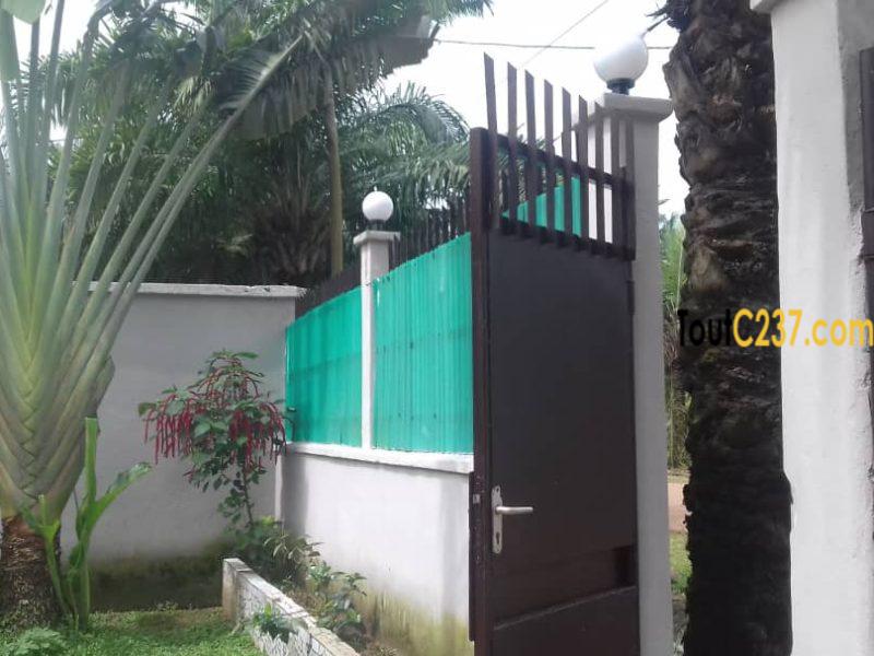 Maison à vendre à Yassa Cité Chirac