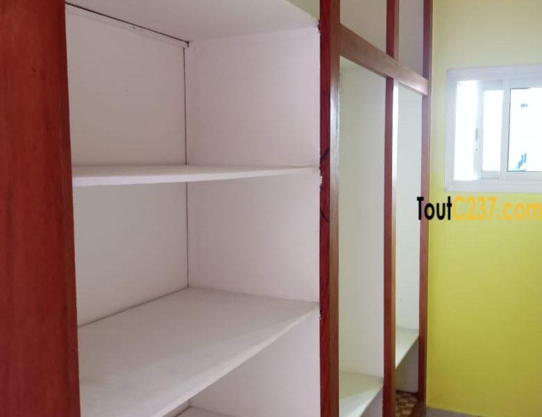 Appartement à louer à Makepe, Douala