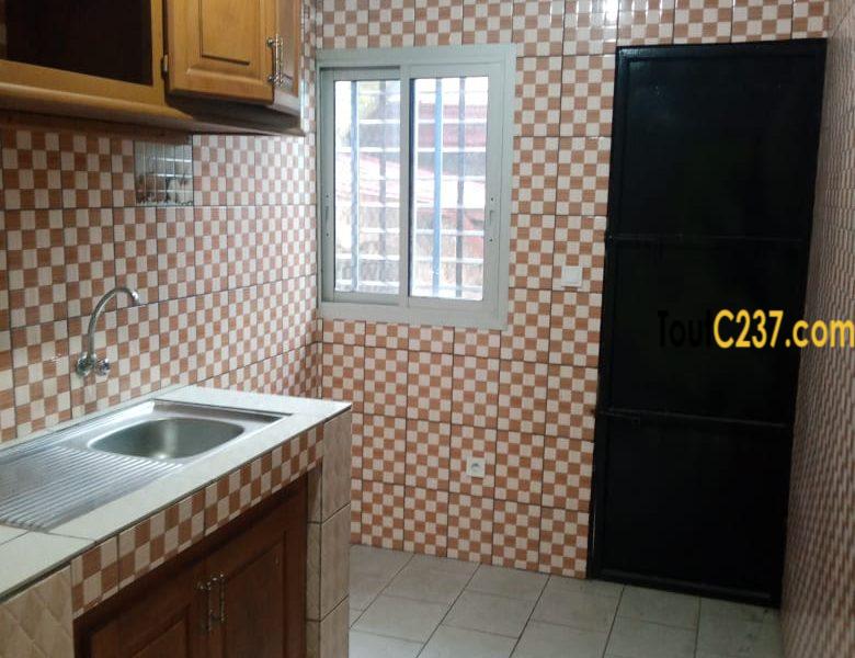 Appartement à louer à Makepe, Douala