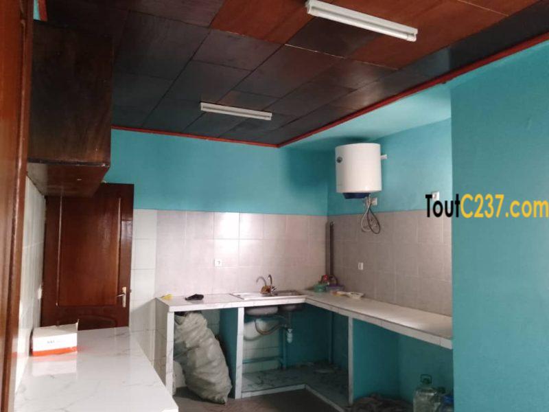 Appartement à louer à Bali, Douala