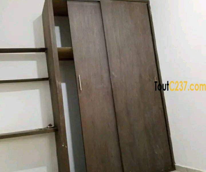 Appartement à louer à Deido, Douala