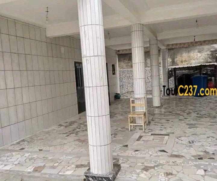Appartement à louer à Deido, Douala