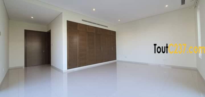 Duplex haut standing à louer à Bonanjo