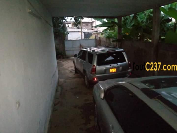 Maison à vendre à Bonaberi, Douala
