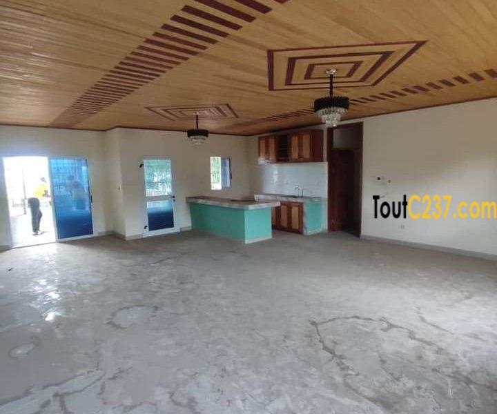 Appartement privé à louer à Bonamoussadi