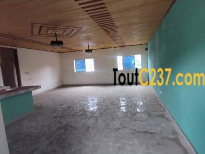 Appartement privé à louer à Bonamoussadi