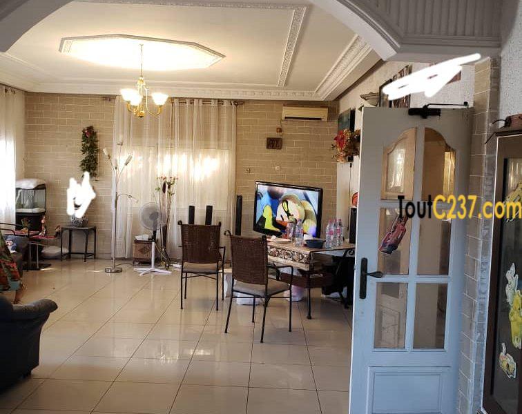 Duplex à vendre à Logpom Andem