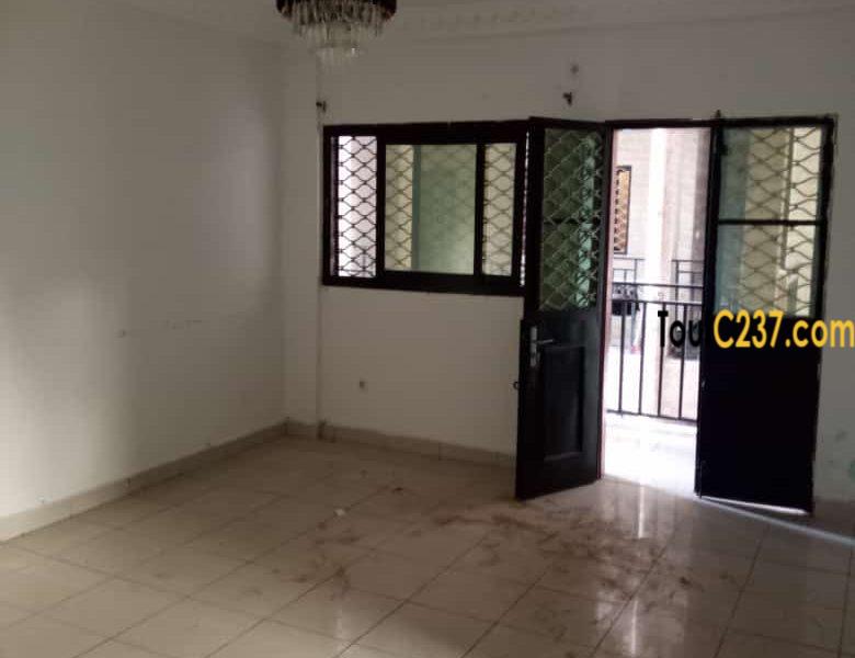 Appartement à louer à Makepe Douala