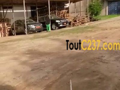 Entrepôt avec bureau à vendre à Yassa