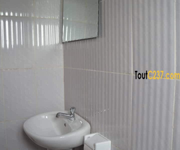 Appartement meublé à louer à Ndogbong