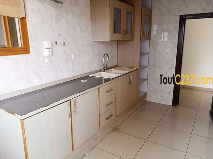 Appartement à louer à Bonanjo Douala
