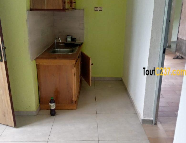 Chambre d'étudiant à louer à Pk17, Douala