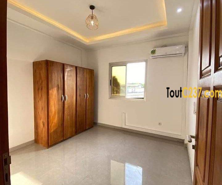 Appartement vip à louer à Logpom Douala