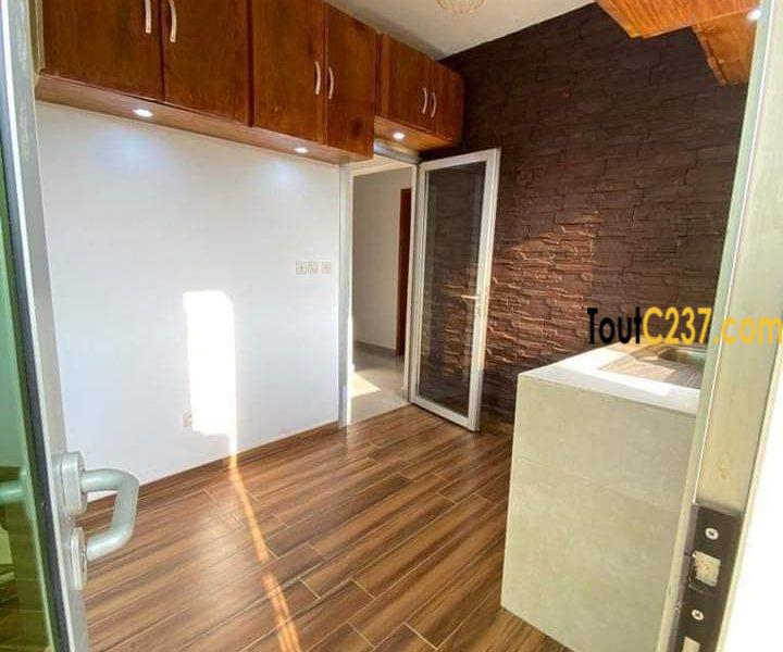Appartement vip à louer à Logpom Douala